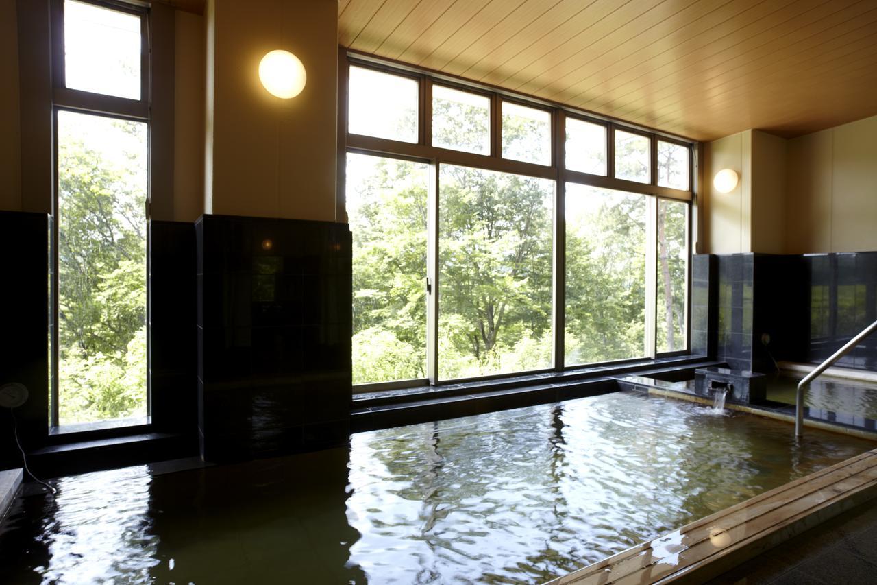 Karasuyamajo Country Club Hotel Esterno foto